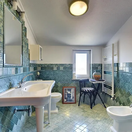 With A Swimming Pool - 22764 Apartment *